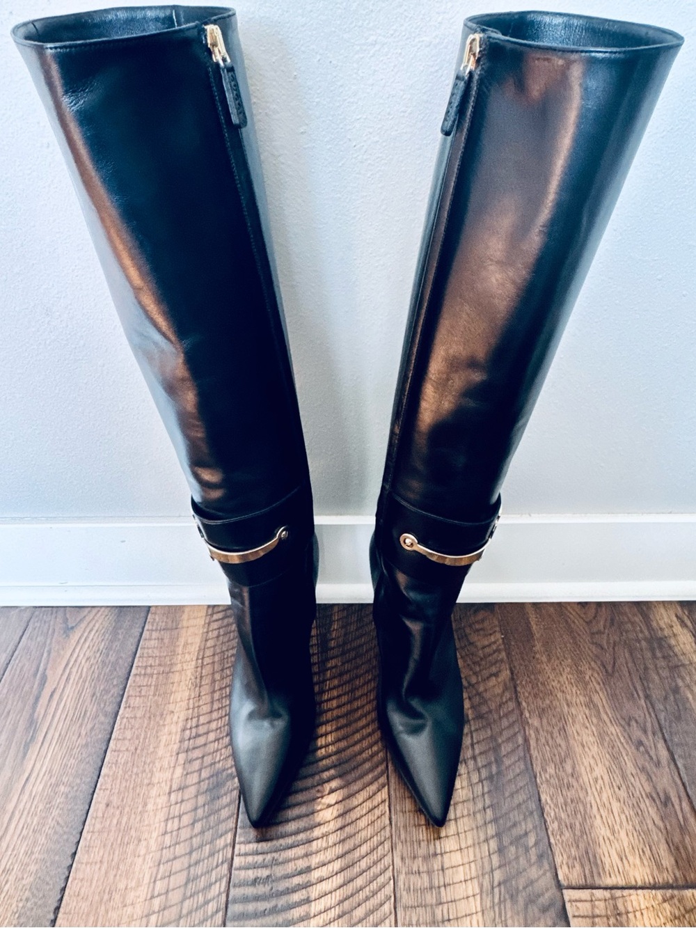 Gucci Black Leather Horsebit Accent Stiletto Boots - Picture 3 of 8